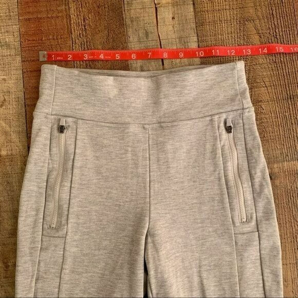 JoyLab women’s size small light gray active leggings with zipper pockets - Picture 2 of 9